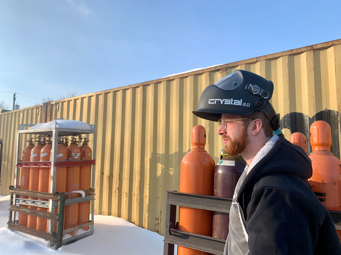 Baker's Gas Optrel Crystal 2.0 1006.901 on a job site welding