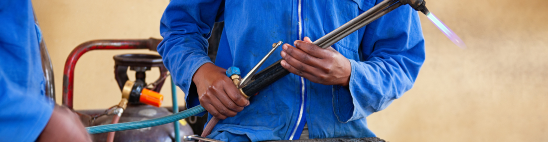 Baker's Gas The Basics of Oxyacetylene Gas Welding Tanks and Equipment