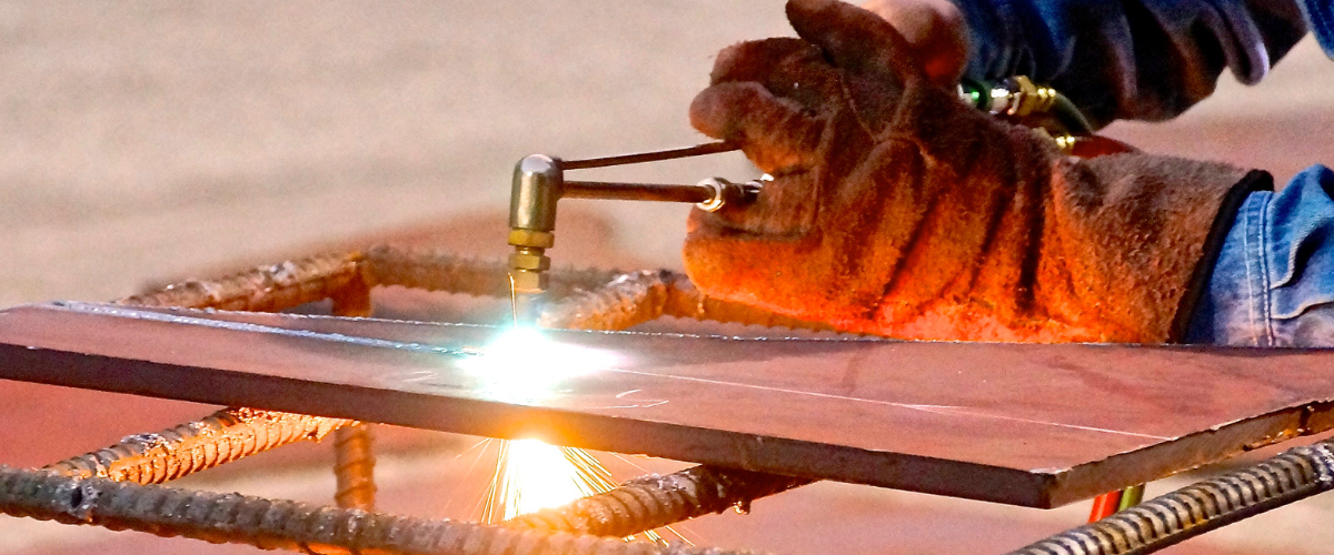 Comparing Oxy Fuel Cutting Setups Propane and Acetylene Baker s