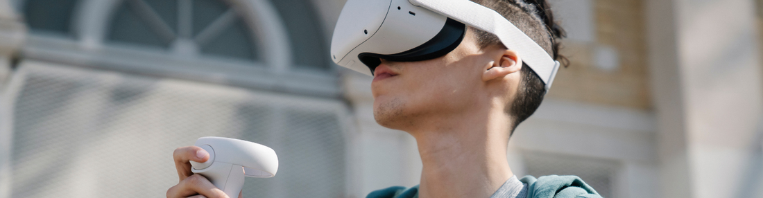 Baker's Gas Person Using Virtual Reality
