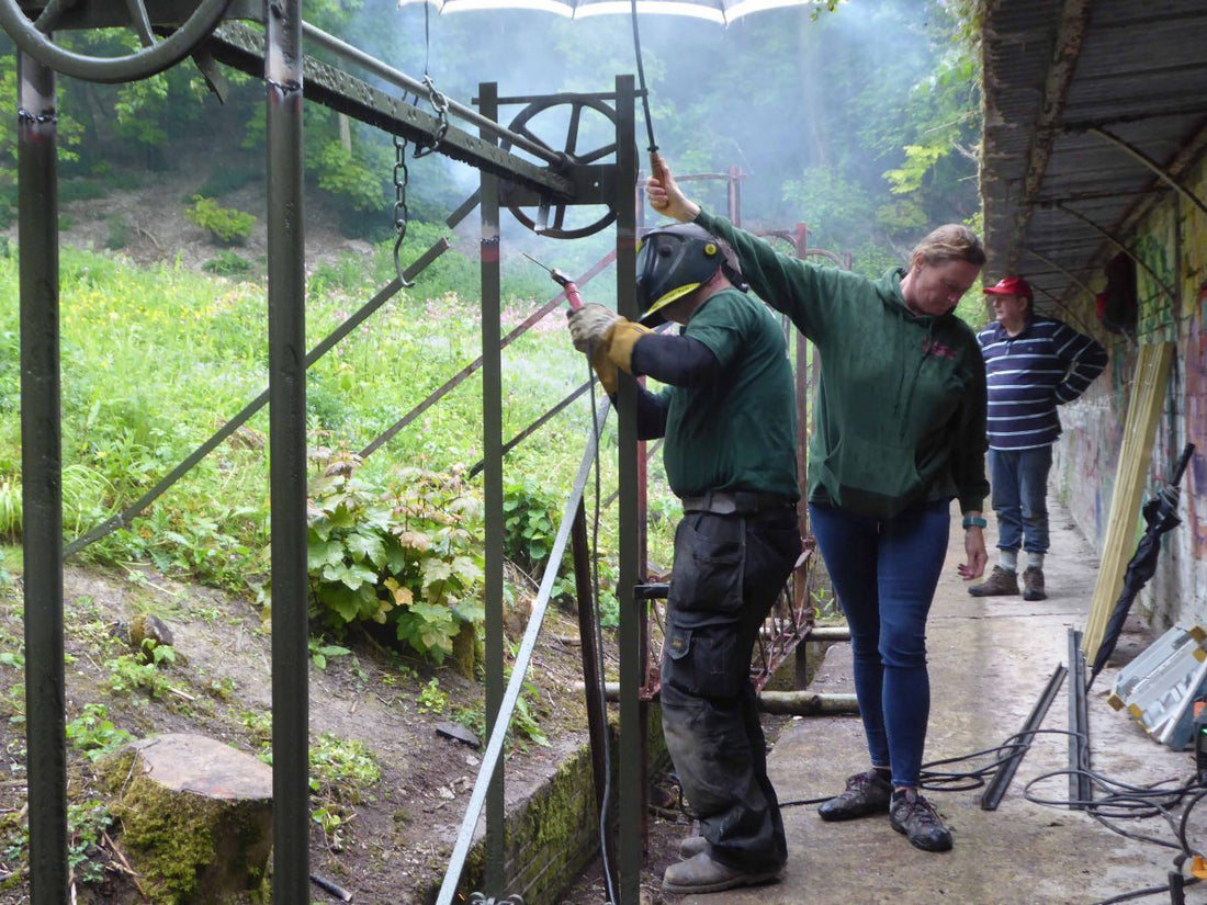 Baker's Gas Safety Tips for Welding in Wet Conditions